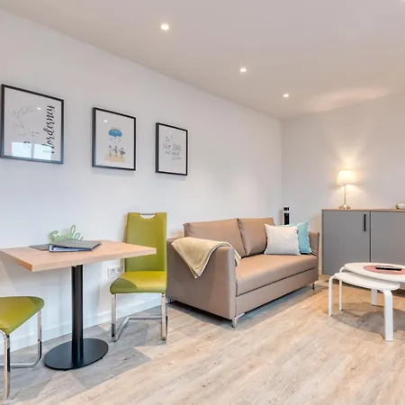Schmidt-einander W10 Apartment